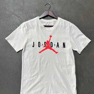 Jordan Short-sleeved T-shirt